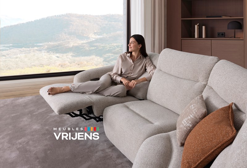 SALON D'ANGLE ALICIA MEUBLES VRIJENS LOGO 3